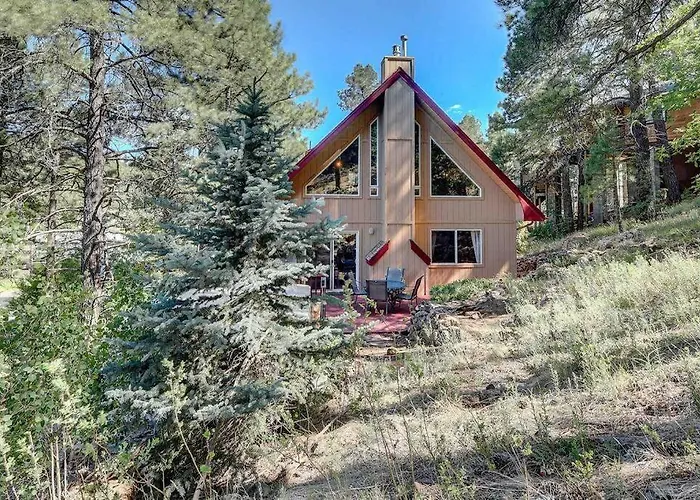 The A On Red Field, Hot Tub, Tesla Charger, A/c Holiday home Mountainaire